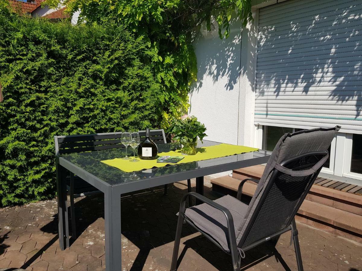 Weingut Knauer Apartment Dettelbach Exterior photo